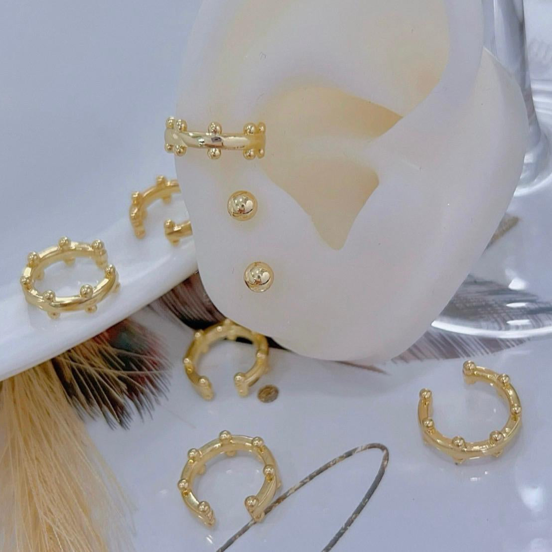 Roxy Earcuff