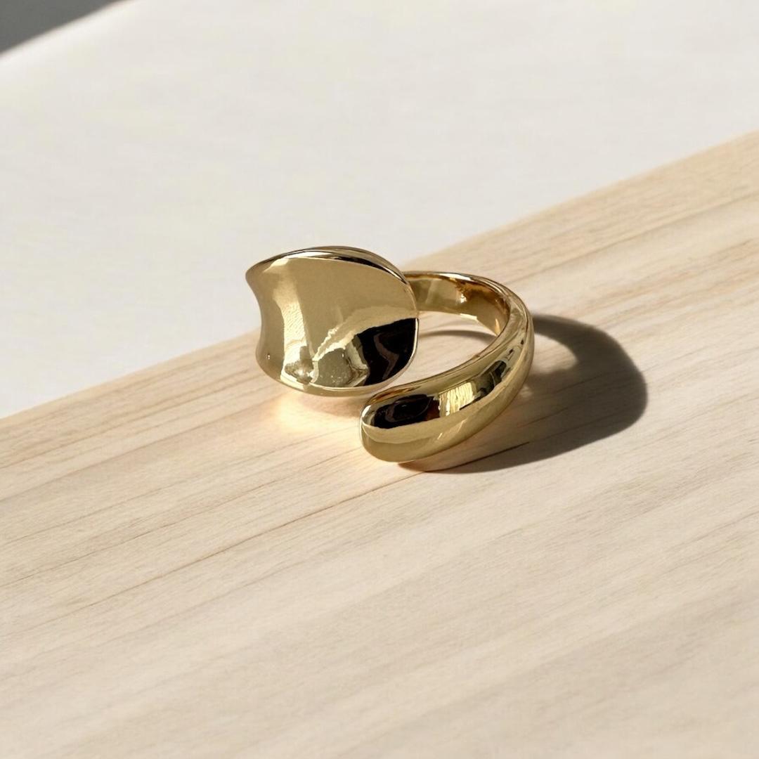 Minimal Glow Ring