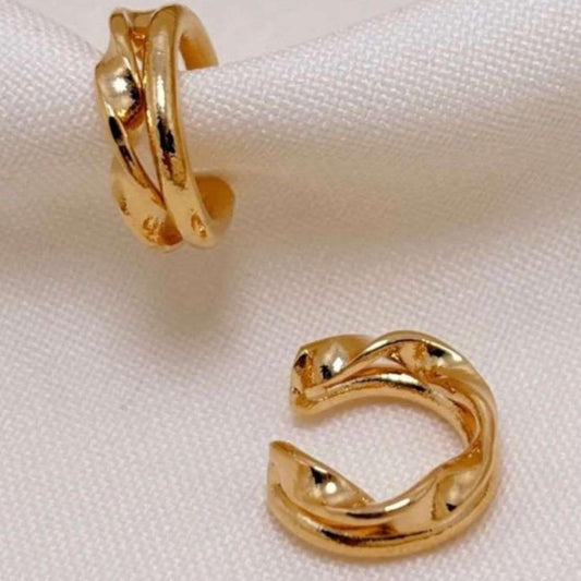 Tina Earcuff