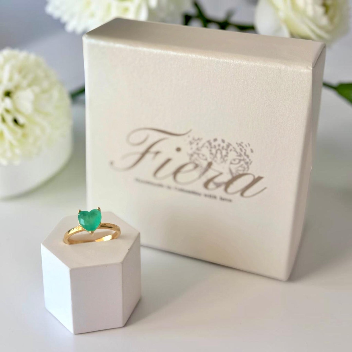 Amada Gema Ring