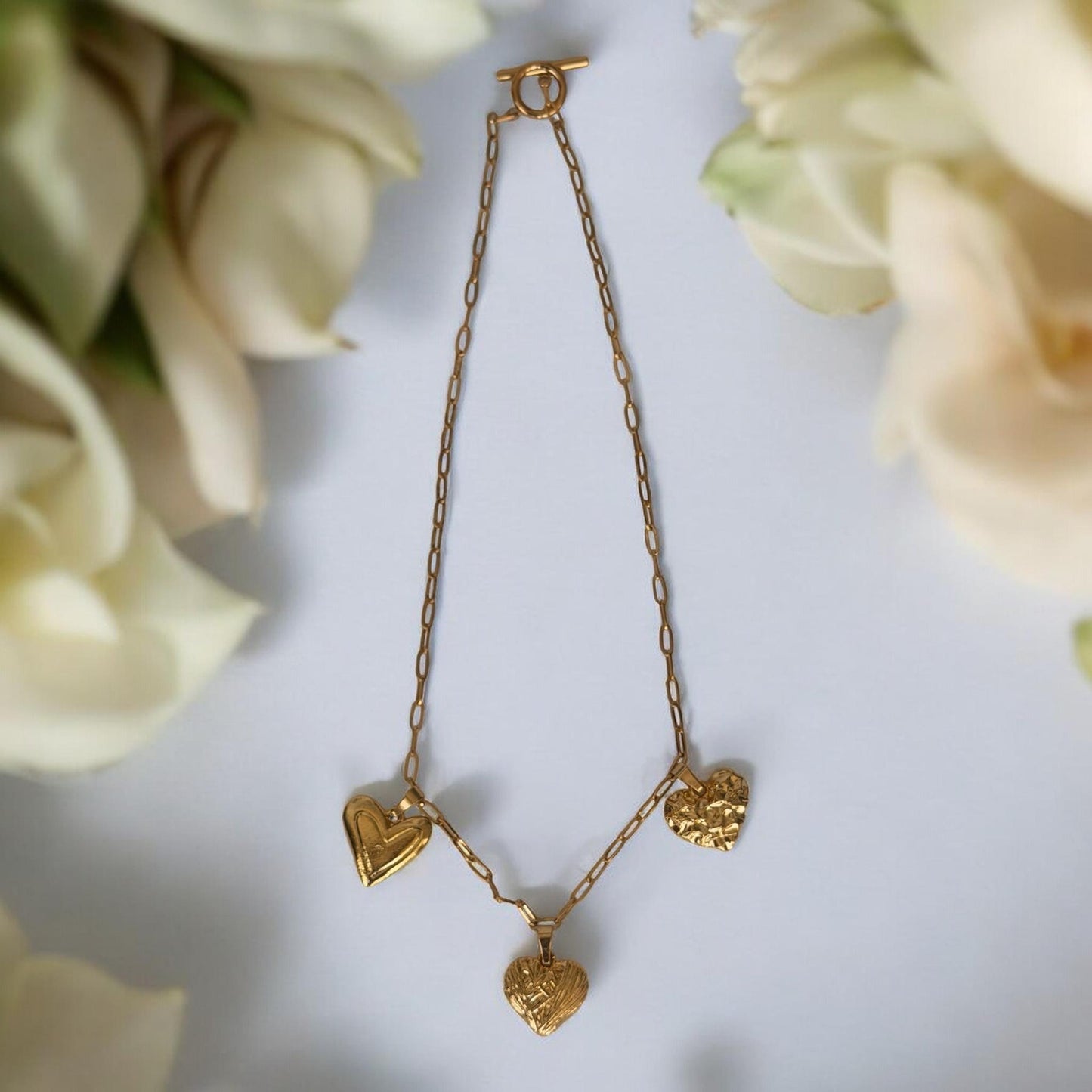 Amora Necklace
