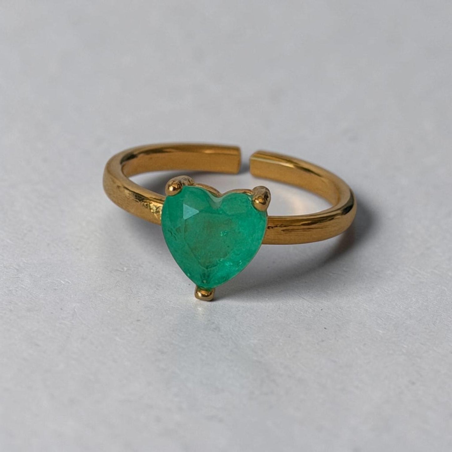 Amada Gema Ring